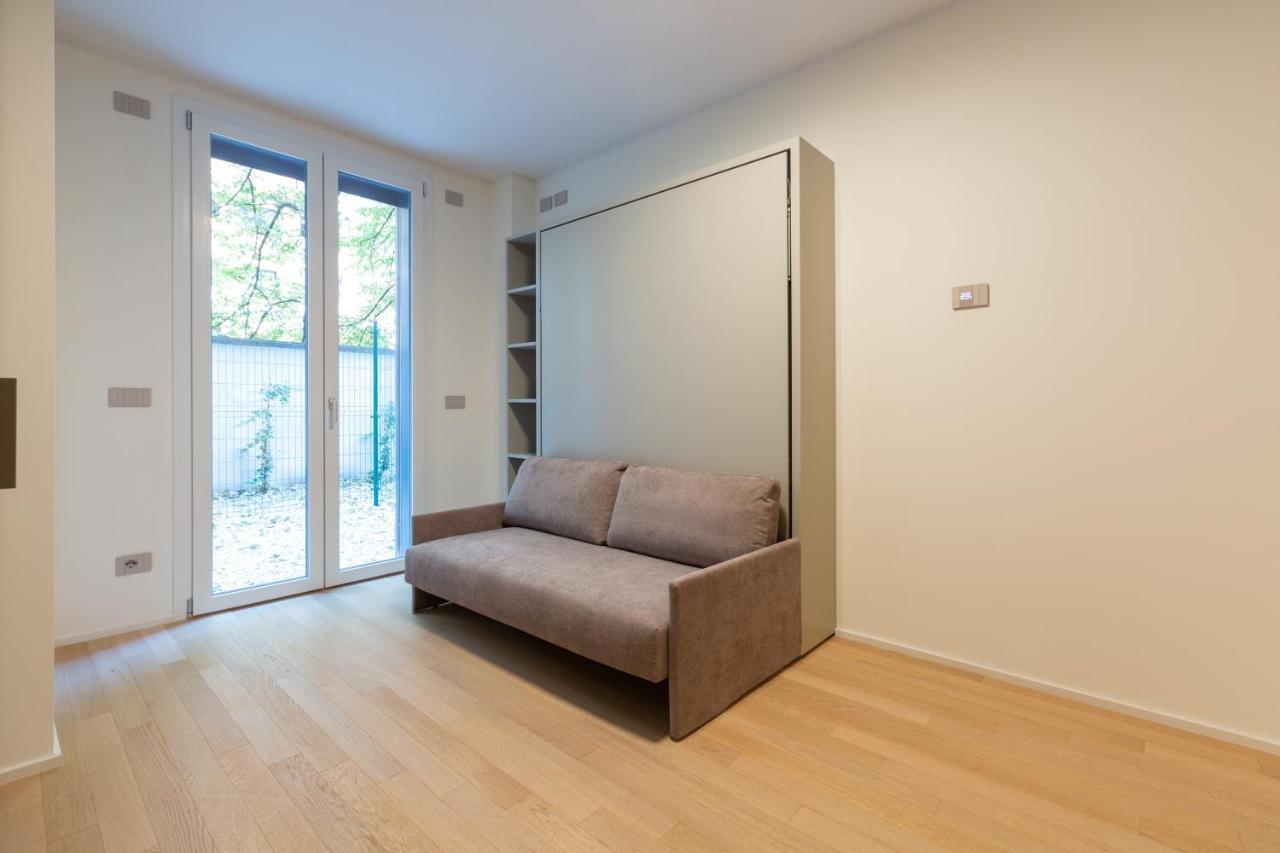 דירות מילאנו Cozy Flat With Parking מראה חיצוני תמונה