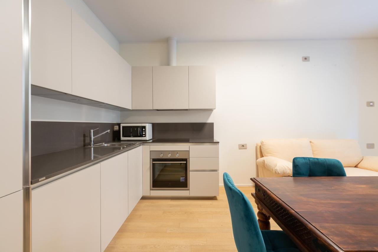 דירות מילאנו Cozy Flat With Parking מראה חיצוני תמונה